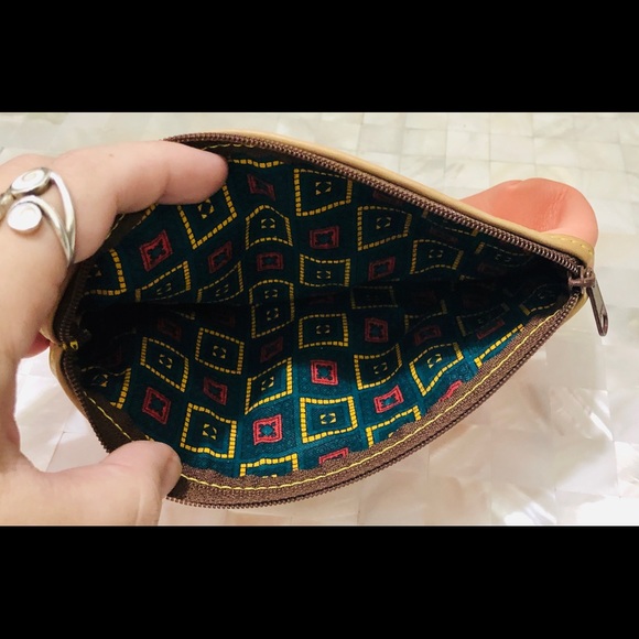 La Sella Roma Peach 🍑 Italian Leather Makeup Bag - Picture 4 of 9